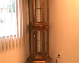 Vintage gold curio display