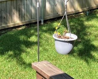 Hanging plant holder