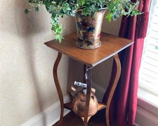 Antique side table/plant stand