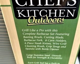 20-piece Chefs Kitchen Outdoors -  BBQ set in case
