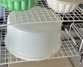 Jello molds; Tupperware cake-takers