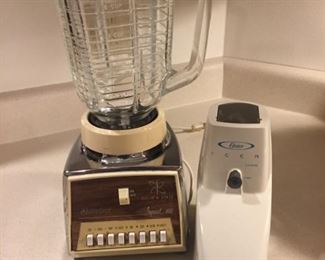 Osterizer Imperial VIII Blender, 8-Speed with Icer Ice Crusher attachment