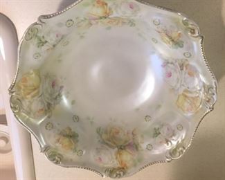 Beautiful Large Hand Painted Bowl Royal Bayreuth Priv. 1794  Bavaria 