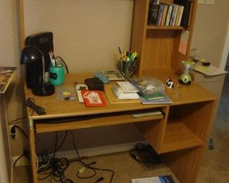 computer shelf/desk