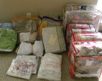 Bed spreads, electric blankets and misc.
