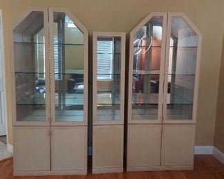 007 Lighted 3 Piece Tan Colored China Cabinet