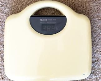 Tanita Vintage Bathroom Scale