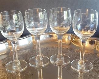 Frosted Leaf Cordial Glasses