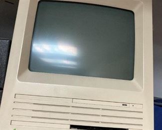 vintage machintosh SE
