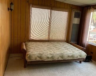 Futon $250