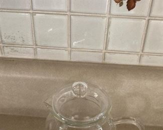 Jar $10