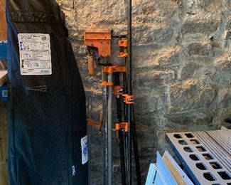 So many clamps. From 2" to 5'