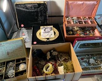 Table of all kinds or old and vintage costume jewelry. Found two more boxes to add to it all Thursday!