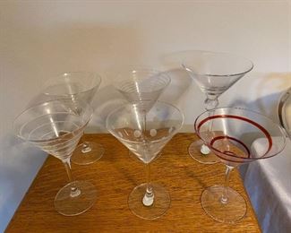 Set of 4 etched martini glasses 