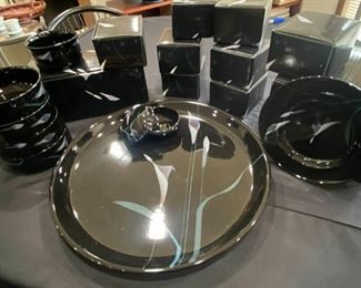 127 Mikasa Lidded Boxes, Souffle Bowls and More