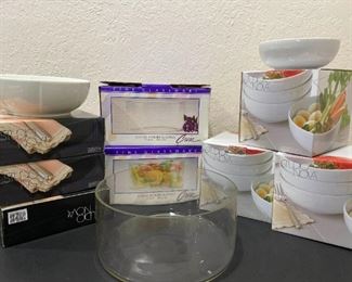136 Clear Glass and Pasta Bowls