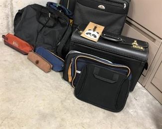212 Samsonite Travel And More