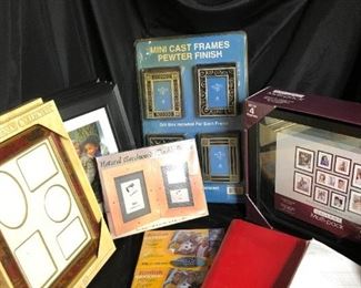 210 Photo Frames And More