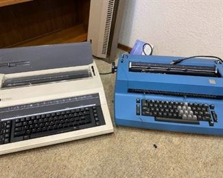 161 IBM and Nakajima Typewriters
