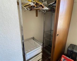 047 Metal Closet Organizer