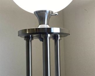 044 Chrome Floor Lamp