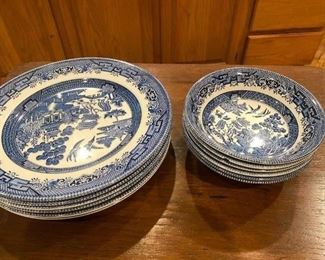 Churchill Willow Dinnerware