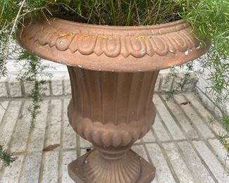 $ 76   1/ Pair of terralight urns with plants •  26 high 24 across