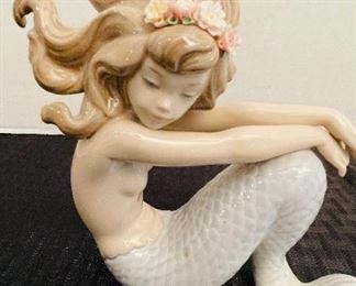 $36 as is   62/ Lladro mermaid “Illusion” with stand no box #1413  
