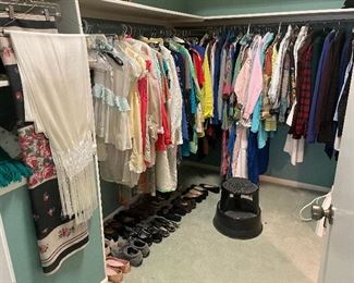 lots of ladies clothing vintage and gently used 