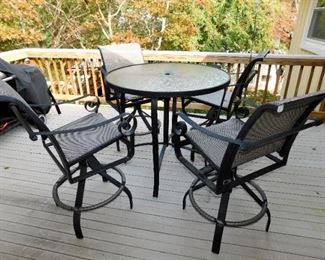 High Top Table With Swivel Chairs