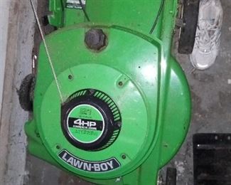Green, Lawn-Boy, 4.0 Horse Power, Self-propelled Lawn Mower,