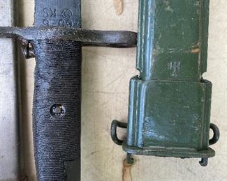 WW2 Japanese Bayonets