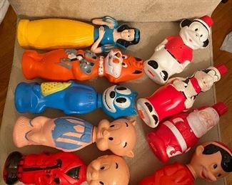 SOAKY Vintage Snow white Pinocchio Elmer Fudd porky pig Mickey Mouse Felix + more