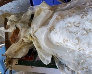 Angel with glowing wings - $5