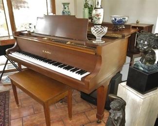 Kawai KG - 2 Baby Grand Piano w/ Bench, 5' 10" Built 1970. Excellent Condition
