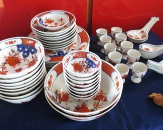 83 Piece Japanese Dinner Service