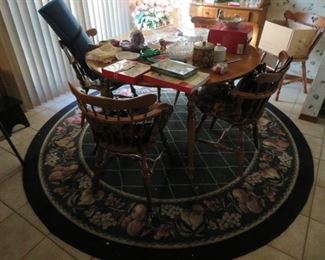 Ethan Allen Dining Table w/leaves