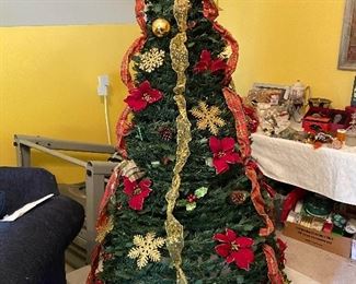 Collapsible Christmas tree