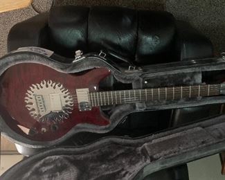 Michael Kelly Hourglass Tribal w Case