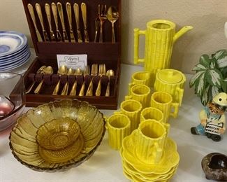 Yellow bamboo pattern coffee set