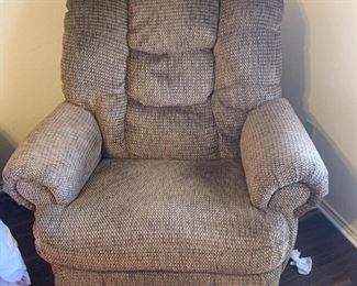 Recliner (1 of 6 available)