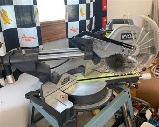 Ryobi sliding compound miter saw 12"