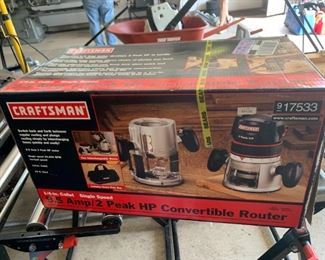 Craftsman convertible router with table