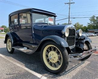 1929 Blue Ford Model A with Soft Top