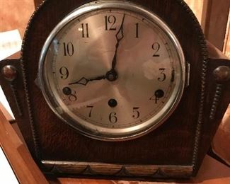 1930’s Mantle Clock 