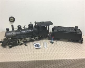 Bachmann G scale Baldwin 460 Unlettered Steam Locomotive and Tender