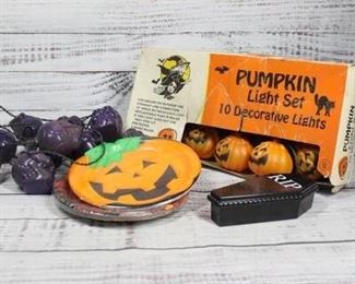 Vintage Halloween Lot Spooky Jack O Lantern Skull Lights  More