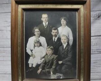 Vintage Antique Framed Photo Portrait of a Family