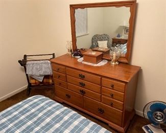 Ethan Allen bedroom set, available for presale, 4pc set priced @ $495