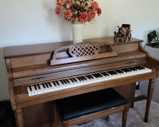 Piano Kimball